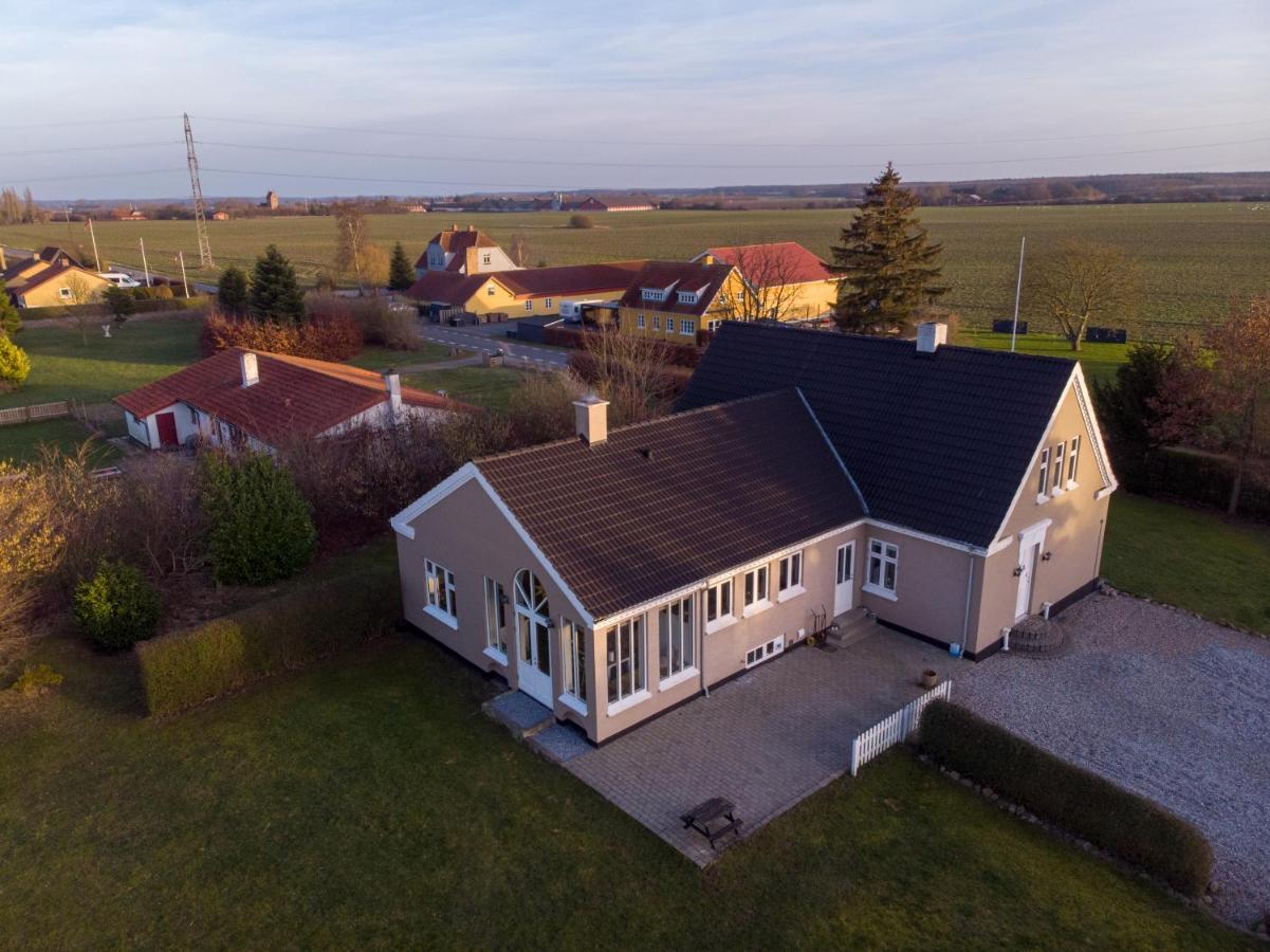 Mosters Bed & Breakfast Guldborg Екстериор снимка